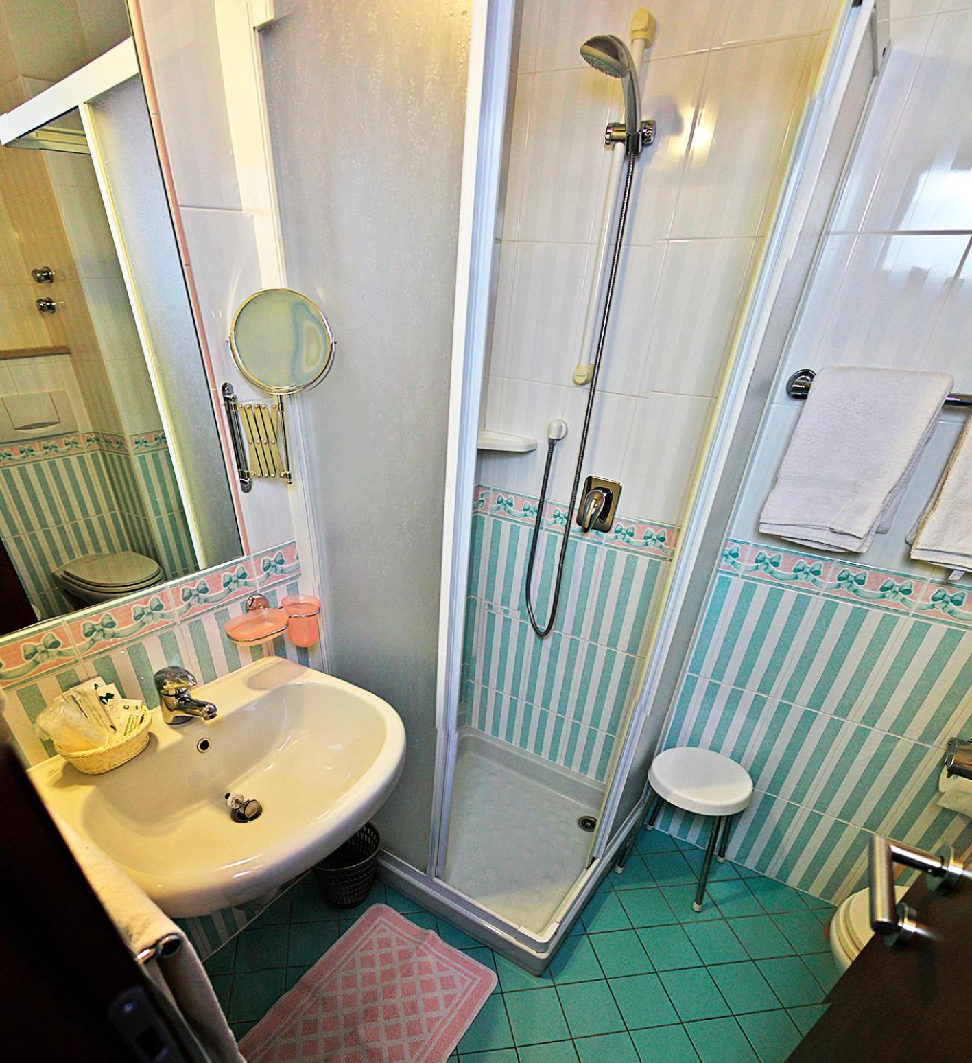 Hotel La Piroga Calceranica al Lago Room photo
