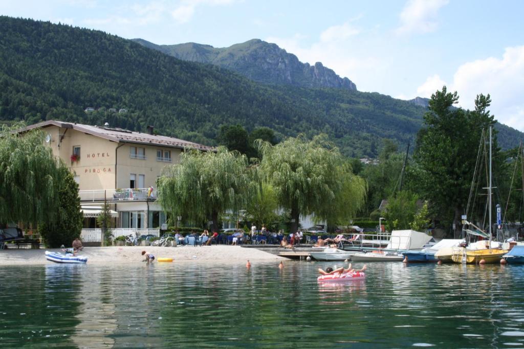 Hotel La Piroga Calceranica al Lago Exterior photo